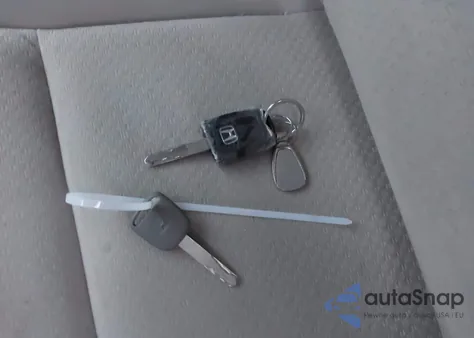 2016 Honda Cr-V Lx z USA, uszkodzony, nr VIN 5J6RM4H33GL013927